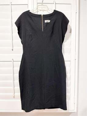 Eliza J Black Sheath Dress Gold Zip Back Size 16 Elegant Career Cocktail Pockets